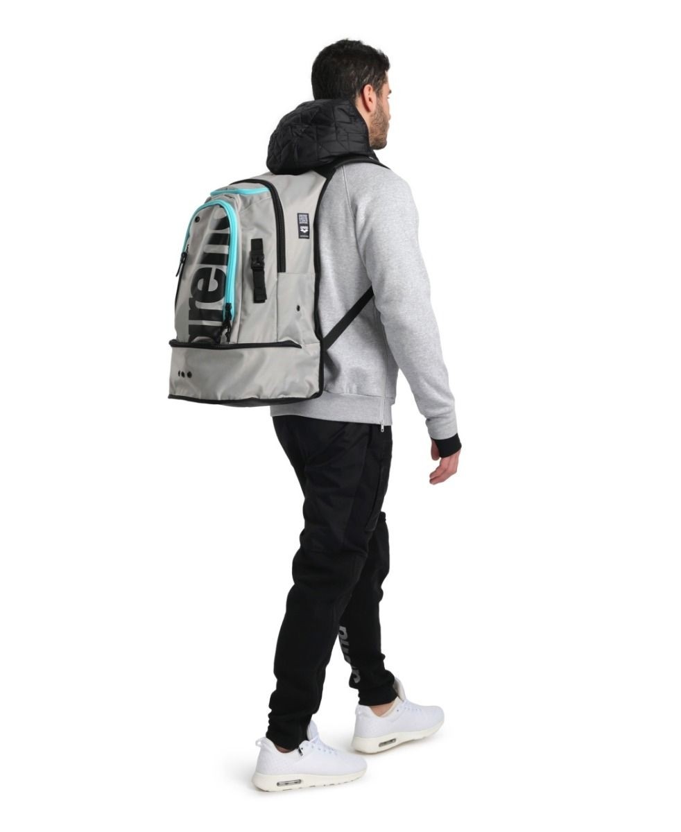 Arena Fastpack 3.0 Backpack Icy Sky